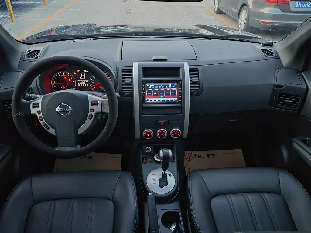Nissan X-Trail — миниатюра 13