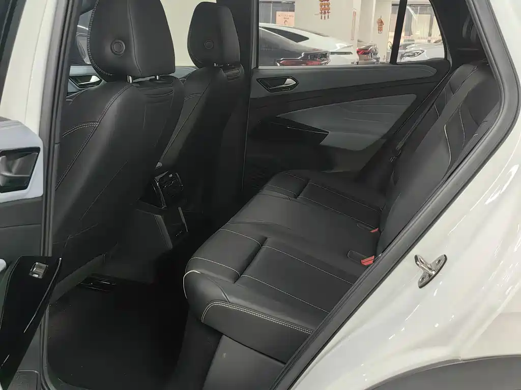 Volkswagen ID.4 X — миниатюра 8
