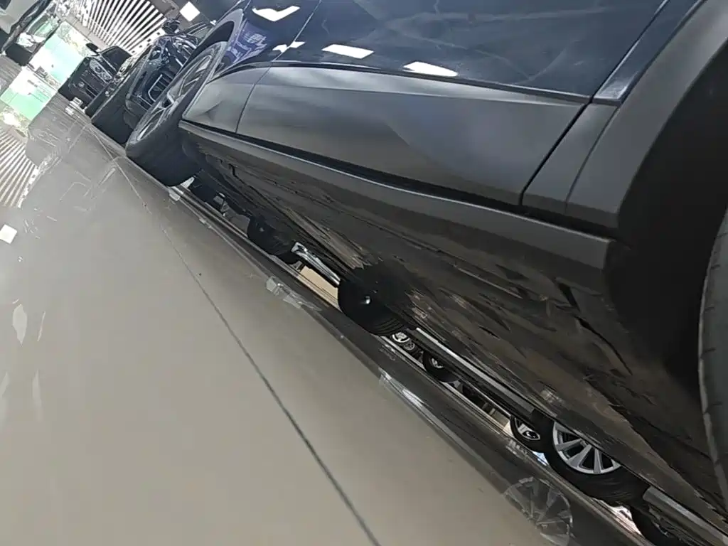 Volkswagen ID.4 Crozz — миниатюра 21