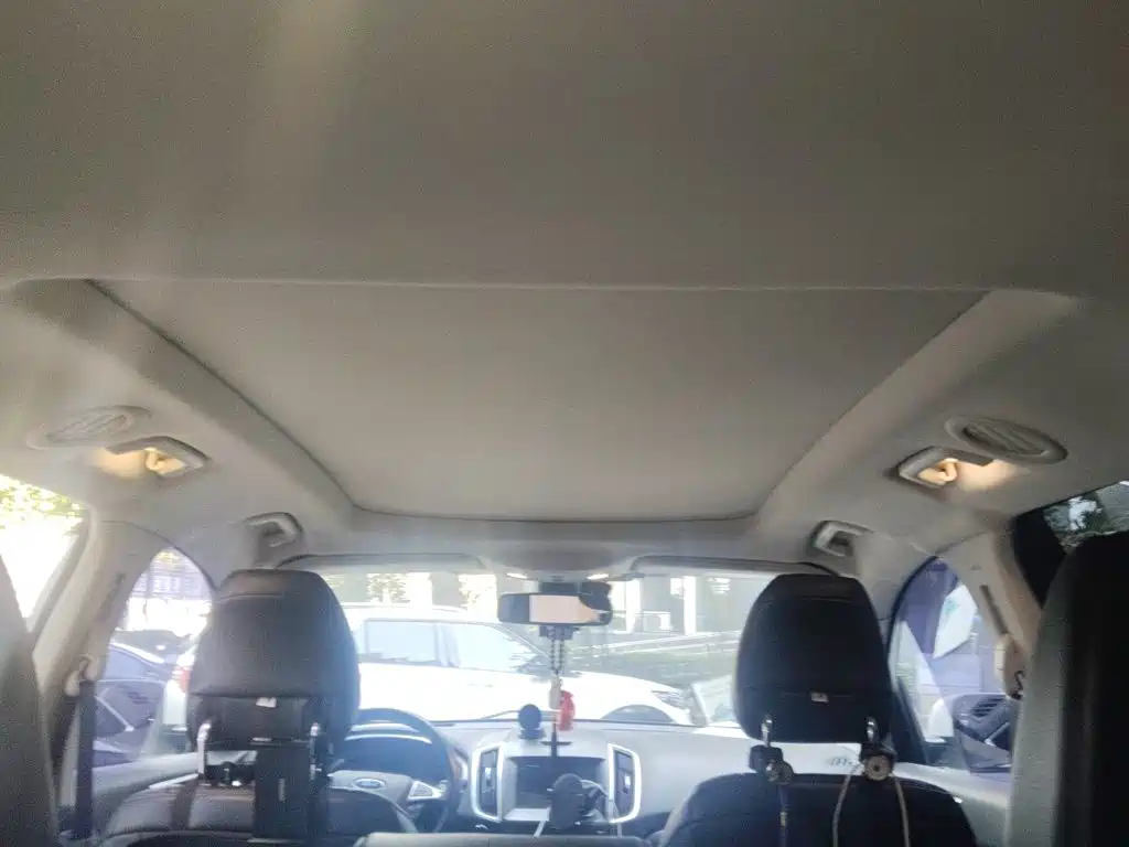 Ford Edge — миниатюра 14