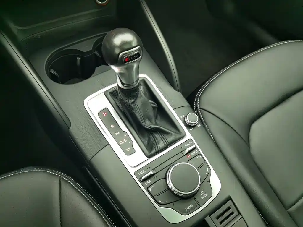 Audi A3 — миниатюра 13