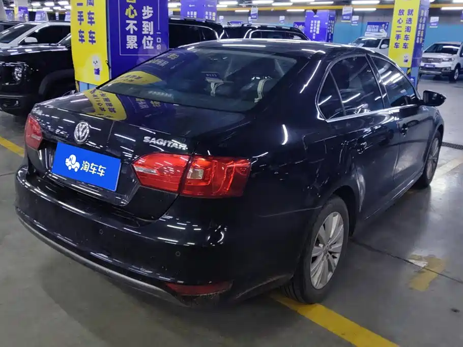 Volkswagen Sagitar — миниатюра 3