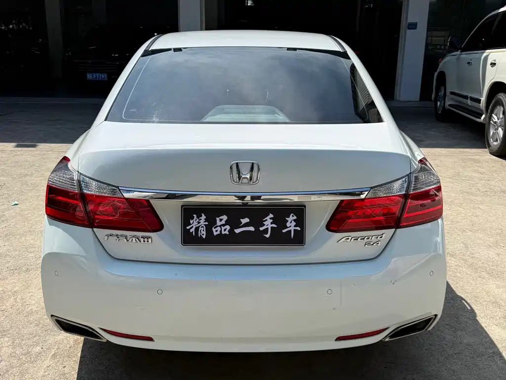 Honda Accord — миниатюра 15