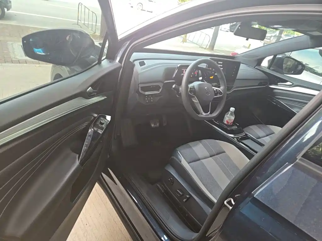 Volkswagen ID.4 Crozz — миниатюра 16