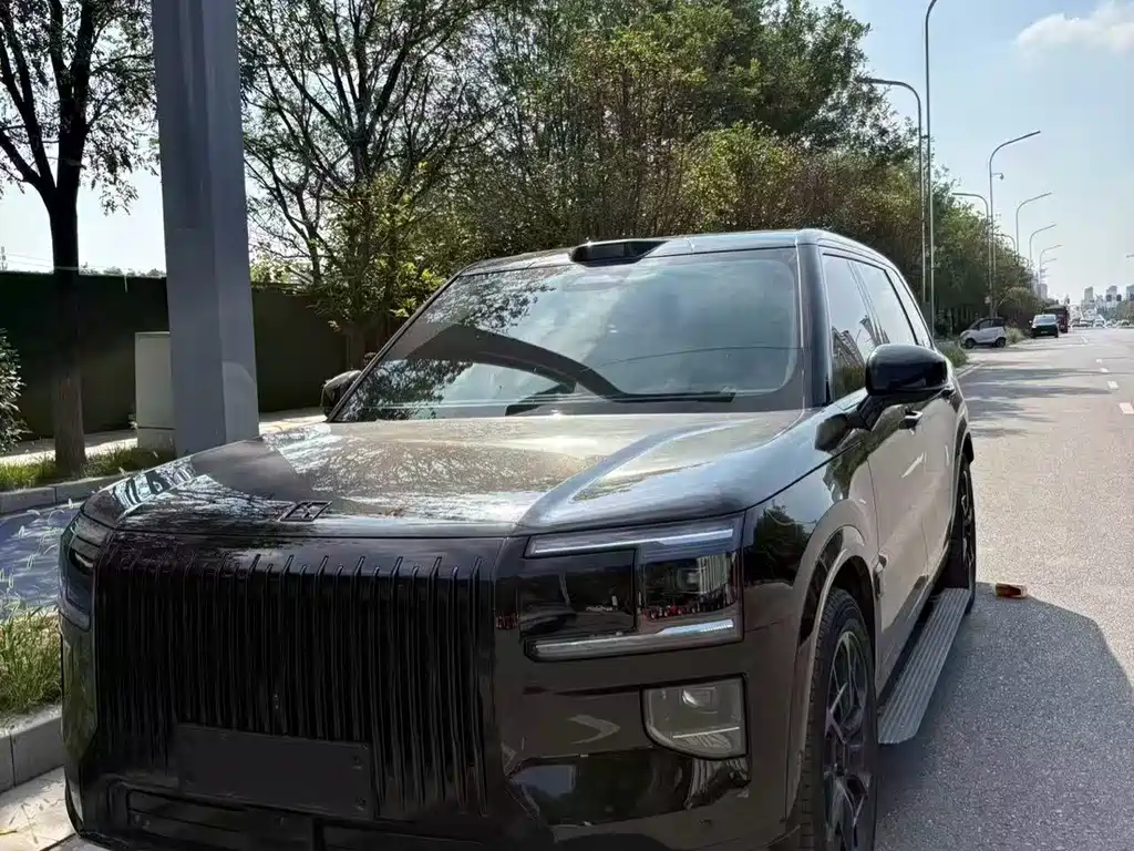 Zeekr 9X 2025 70kWh мест