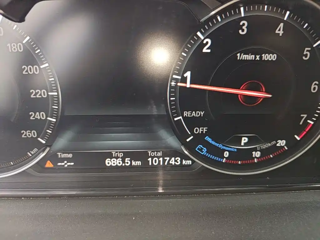 BMW 3 Series — миниатюра 12