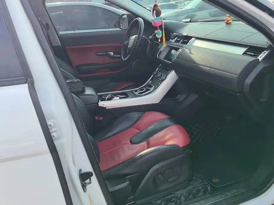Land Rover Evoque (Import) — миниатюра 8