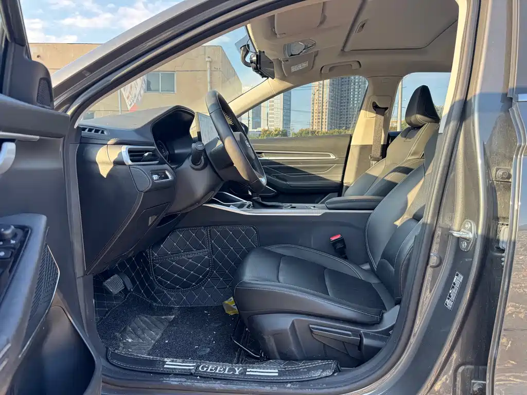 Geely Emgrand — миниатюра 10