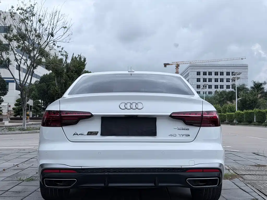 Audi A4L — миниатюра 8