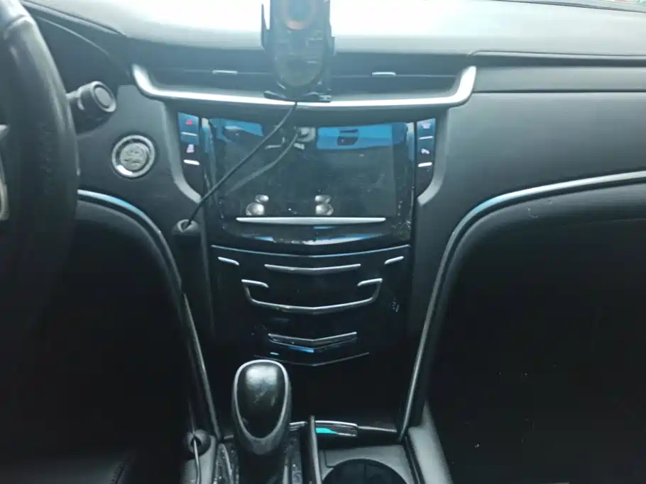 Cadillac XTS — миниатюра 13