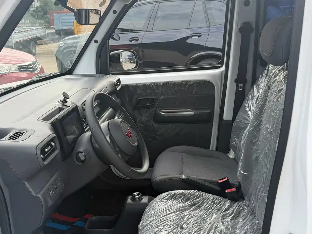 Wuling Zhiguang EV — миниатюра 3