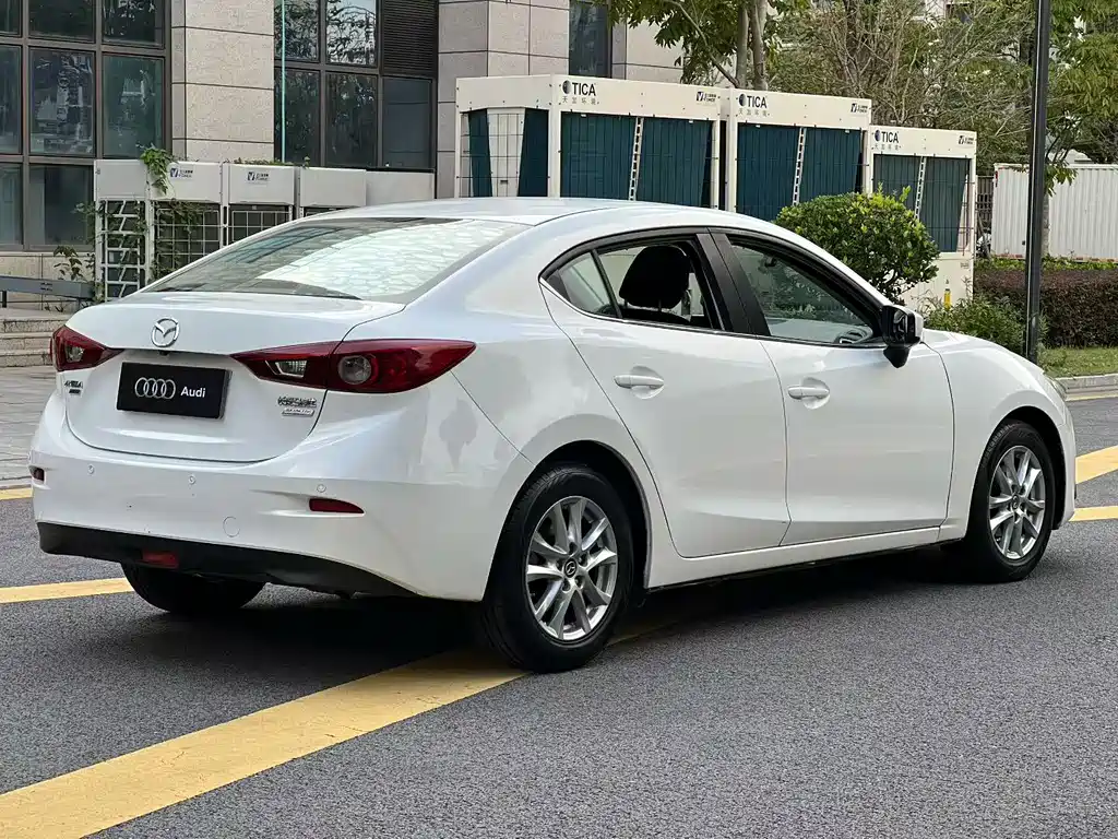Mazda 3 Axela — миниатюра 5
