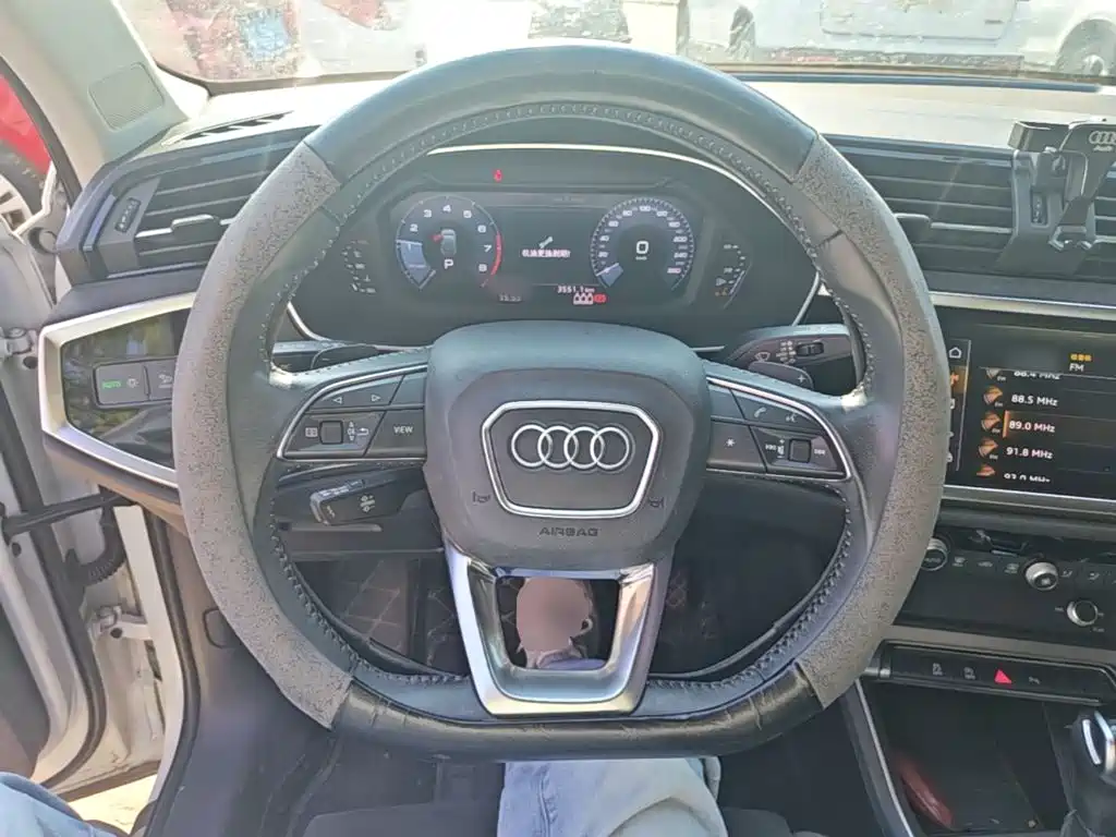 Audi Q3 — миниатюра 11