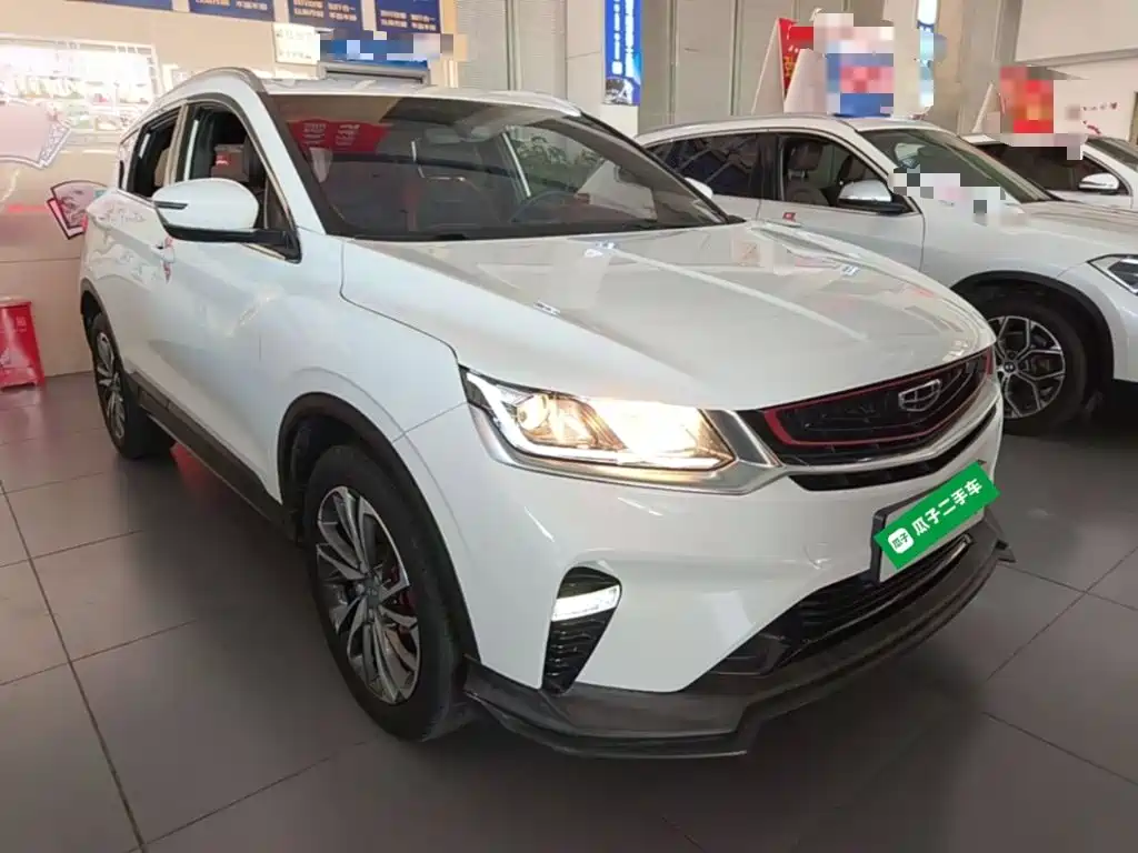 Geely Binyue — миниатюра 4