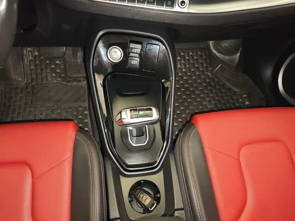 Haval H2s — миниатюра 14