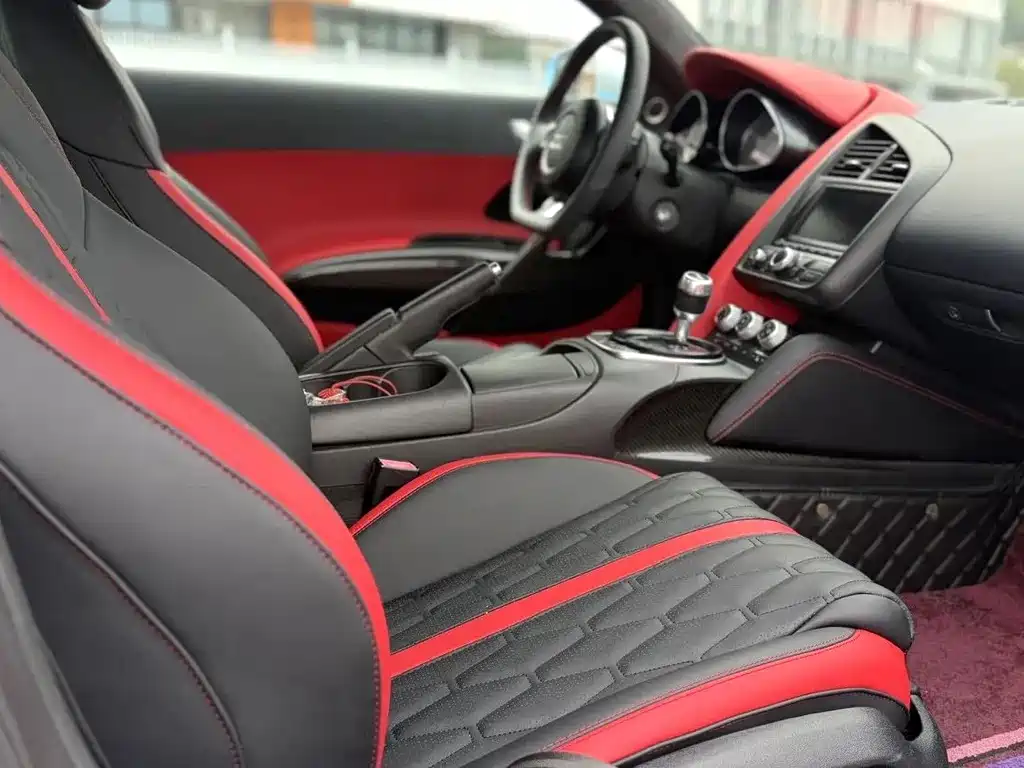 Audi R8 — миниатюра 9