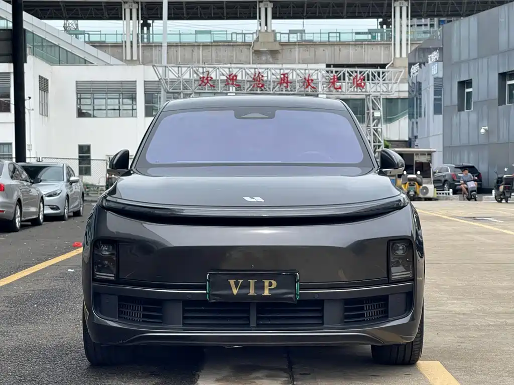 Li Auto Li L8 — миниатюра 2