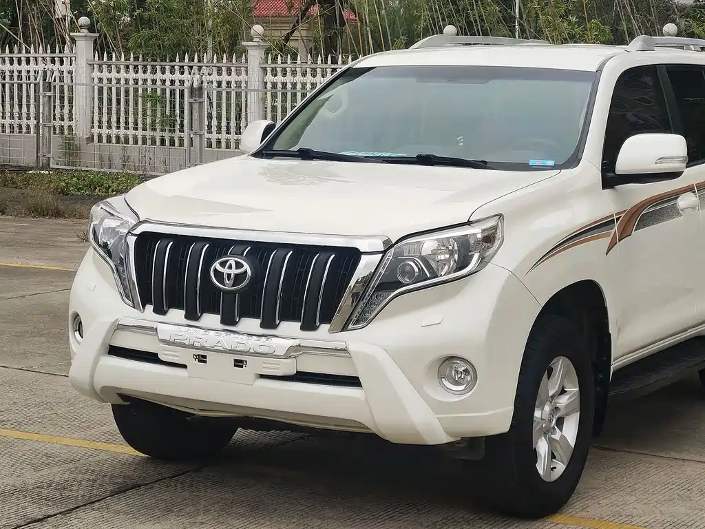 Toyota Prado (Import) — миниатюра 13