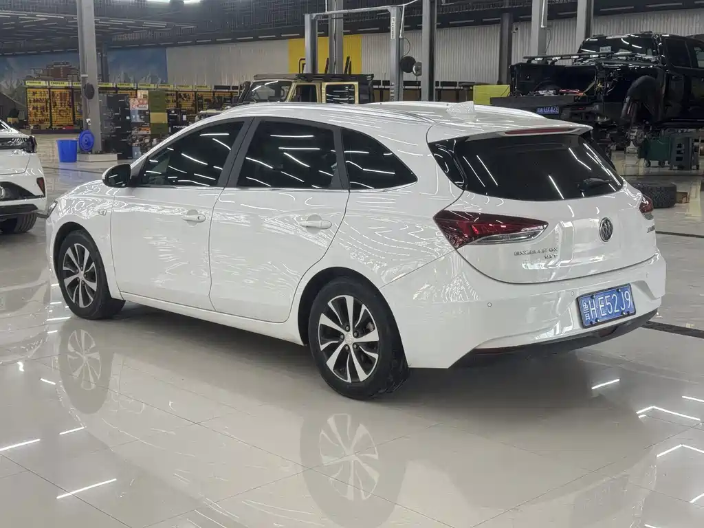 Buick Excelle — миниатюра 13