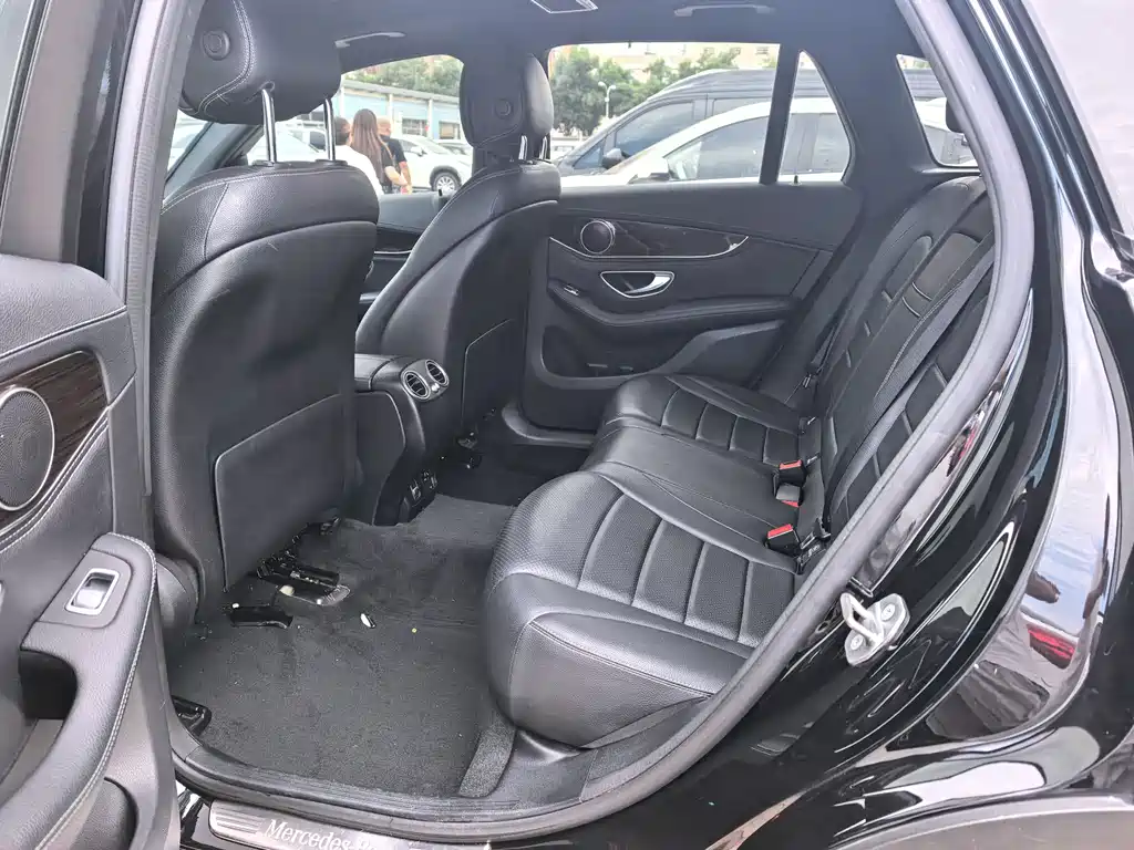 Mercedes-Benz GLC 2019 GLC 260 4MATIC