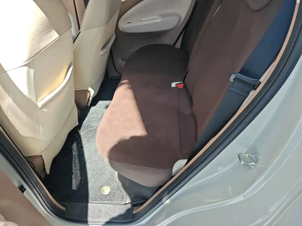 Wuling MINIEV — миниатюра 17