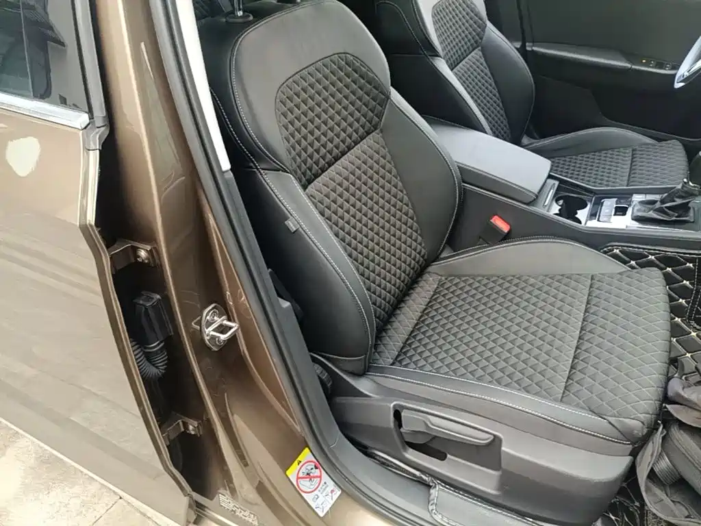 Skoda Superb — миниатюра 25