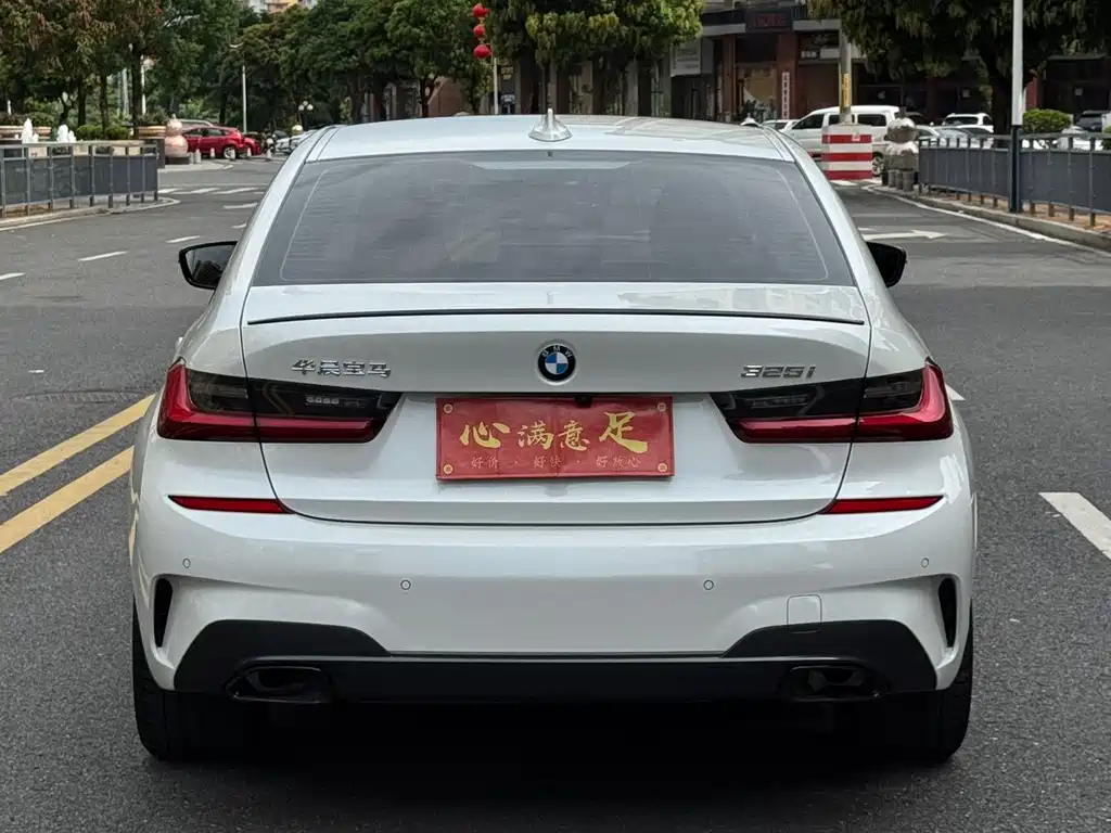 BMW 3 Series — миниатюра 5