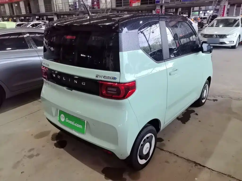 Wuling MINIEV — миниатюра 7