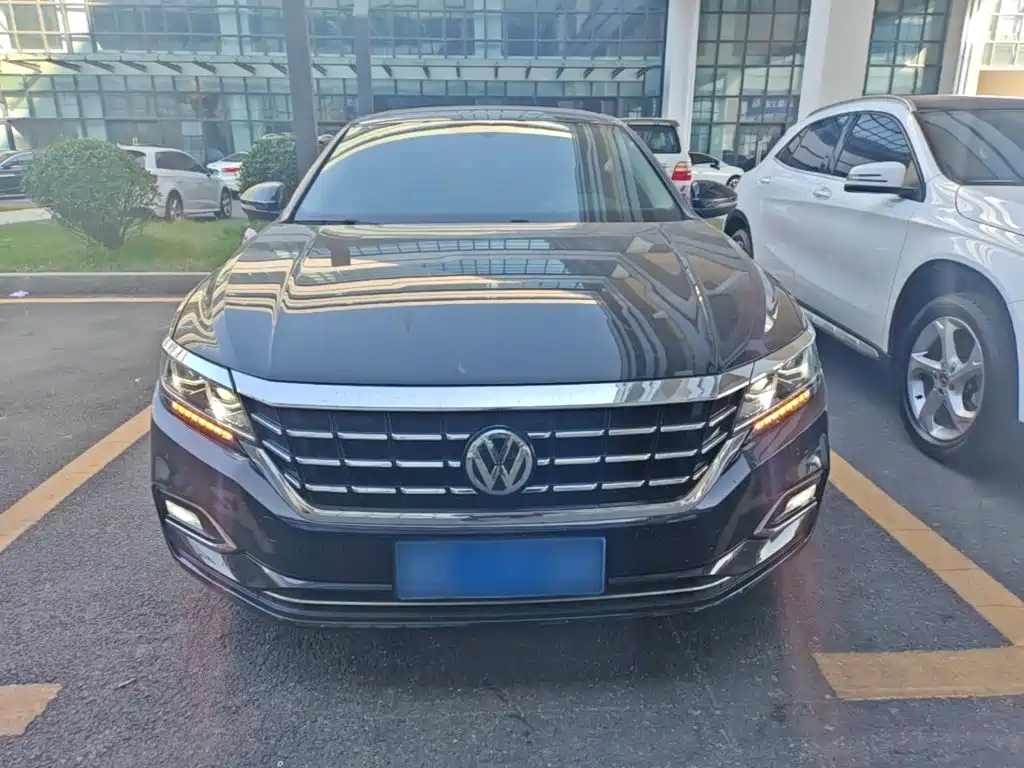 Volkswagen Passat — миниатюра 3