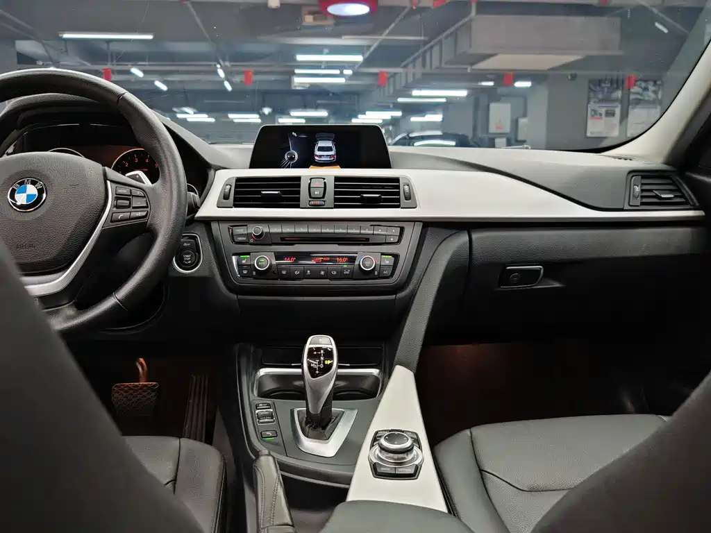 BMW 3 Series — миниатюра 28