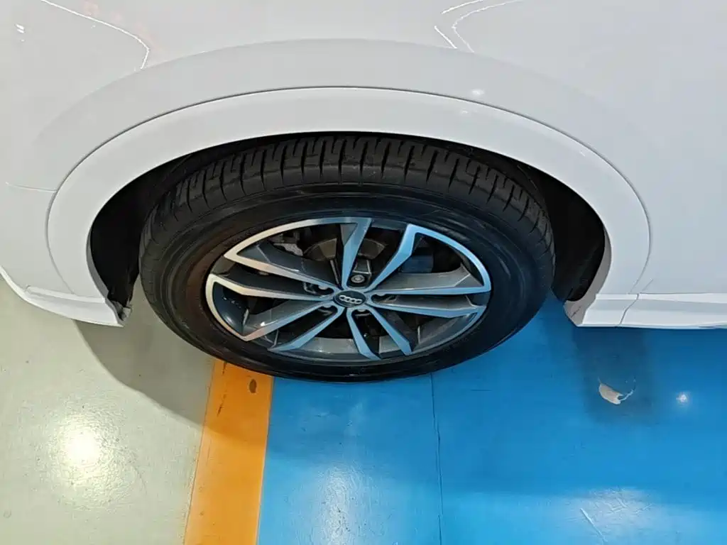 Audi Q3 — миниатюра 23