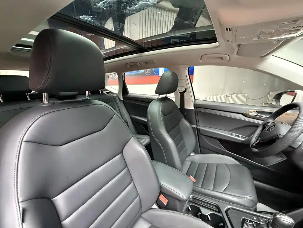 Volkswagen Tharu — миниатюра 18