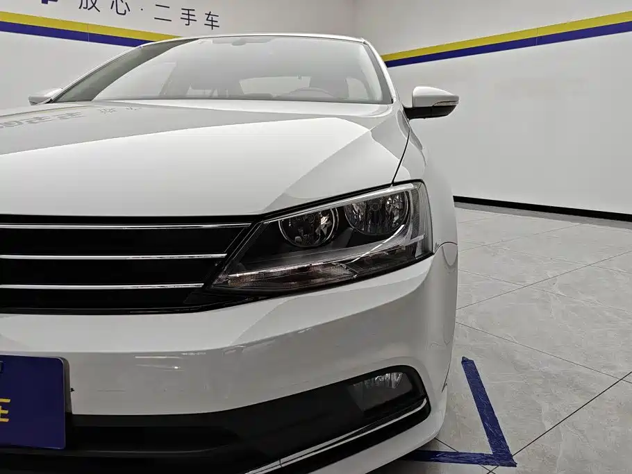 Volkswagen Sagitar — миниатюра 5