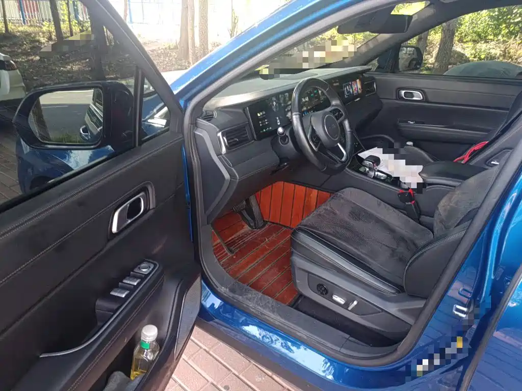 Li Auto Li ONE — миниатюра 17