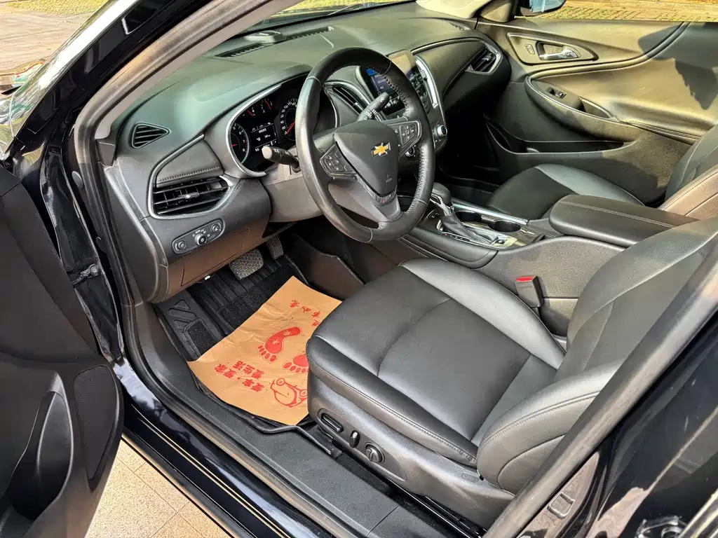 Chevrolet Malibu XL — миниатюра 10