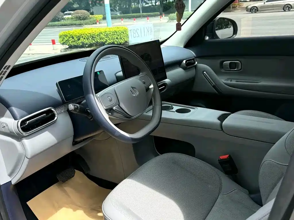 Leapmotor Leapmotor A10 — миниатюра 7