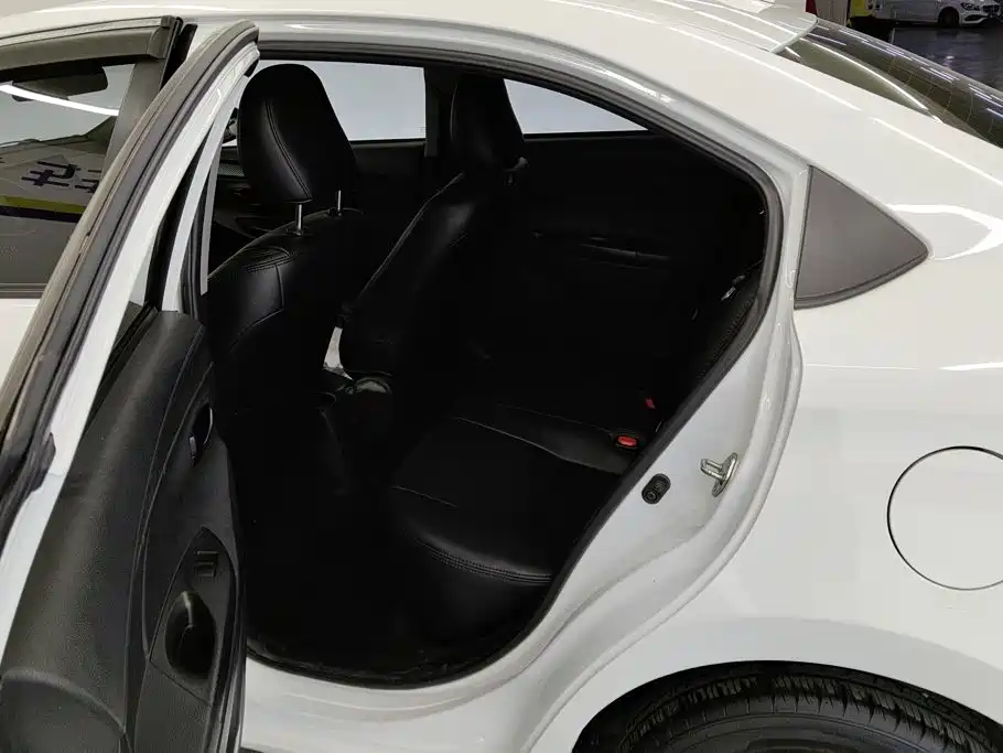 Toyota Vios — миниатюра 11