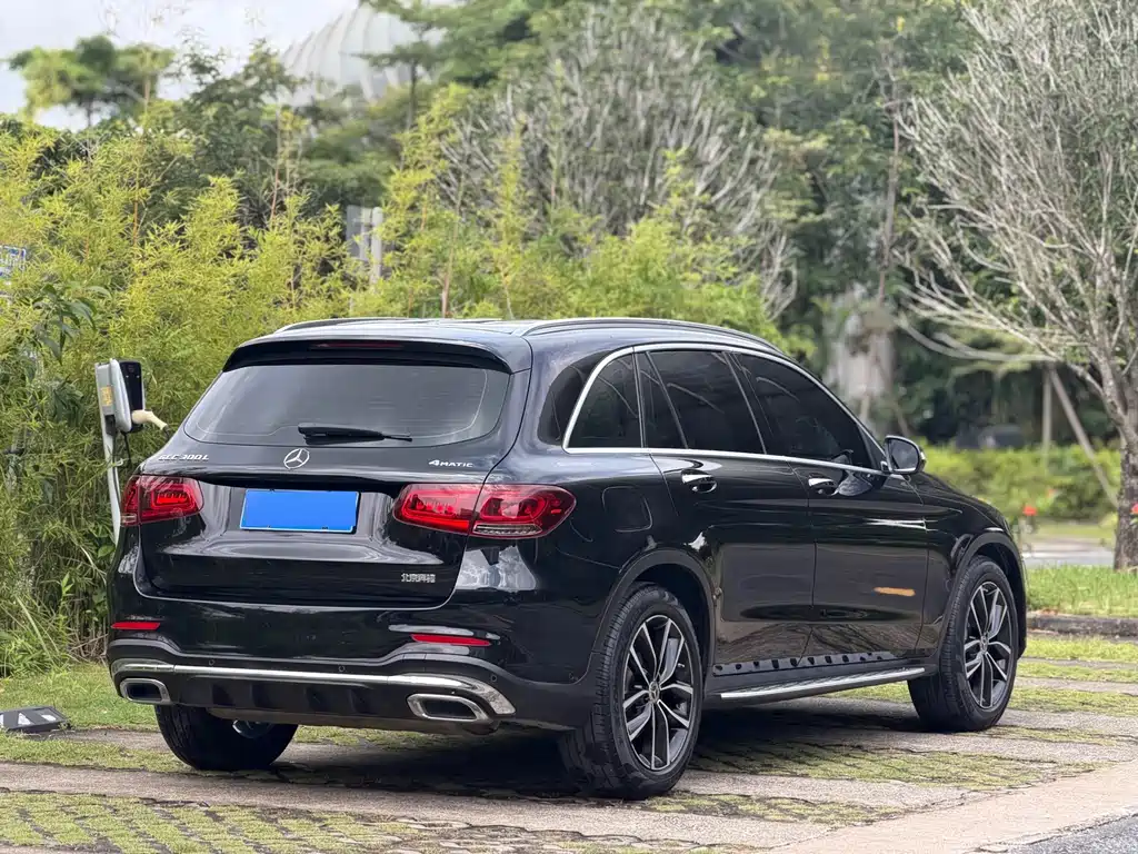 Mercedes-Benz GLC — миниатюра 11