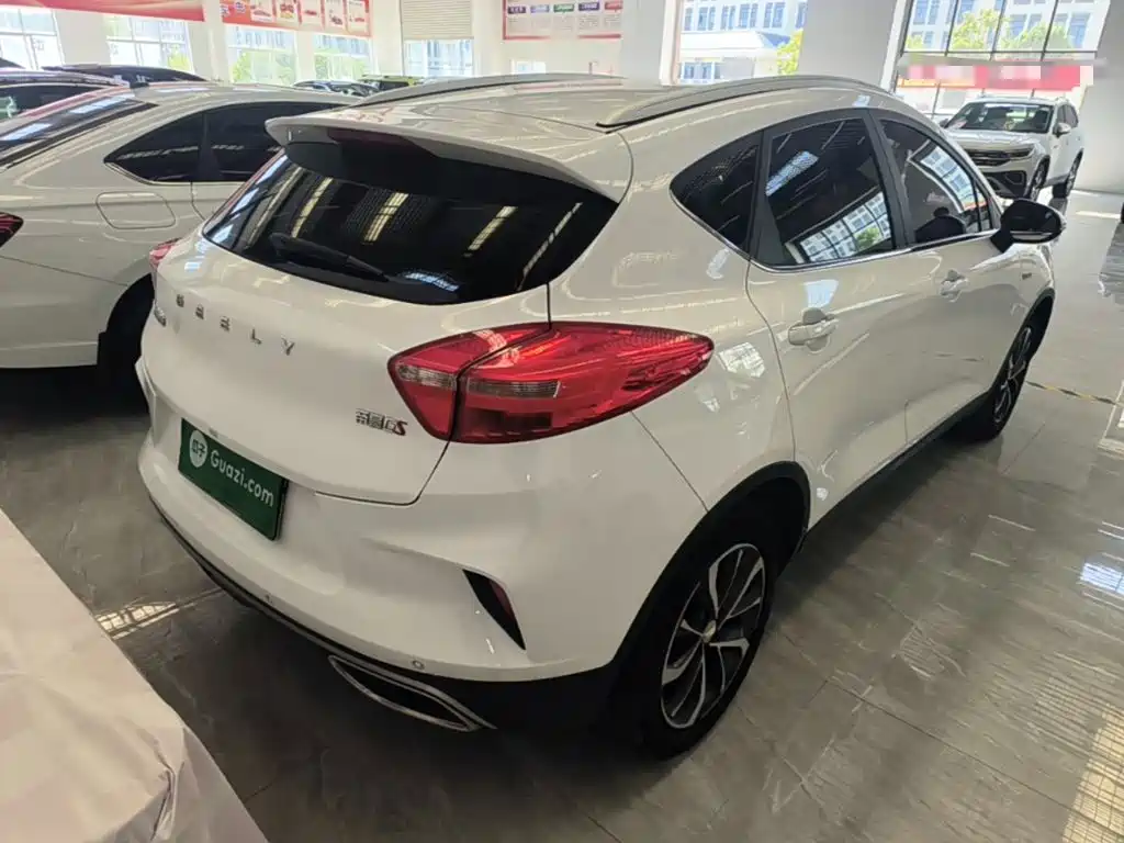 Geely Emgrand GS — миниатюра 7