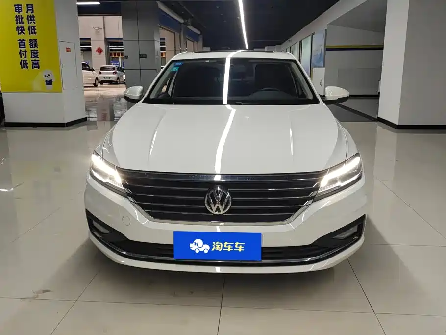 Volkswagen Lavida — миниатюра 2