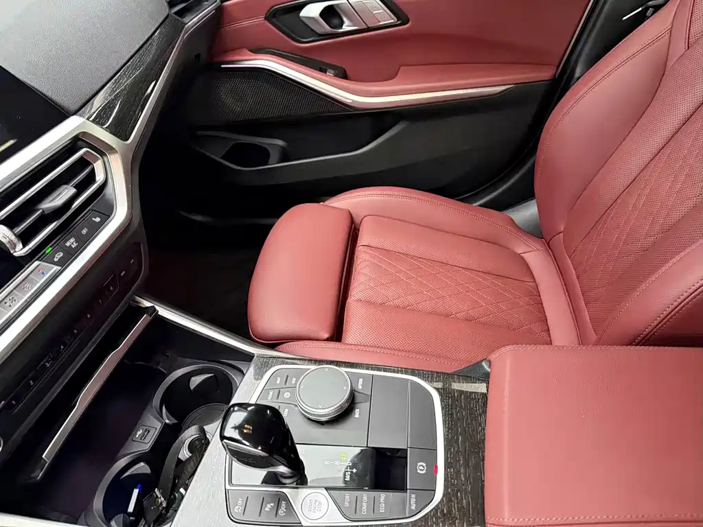BMW 3 Series — миниатюра 11