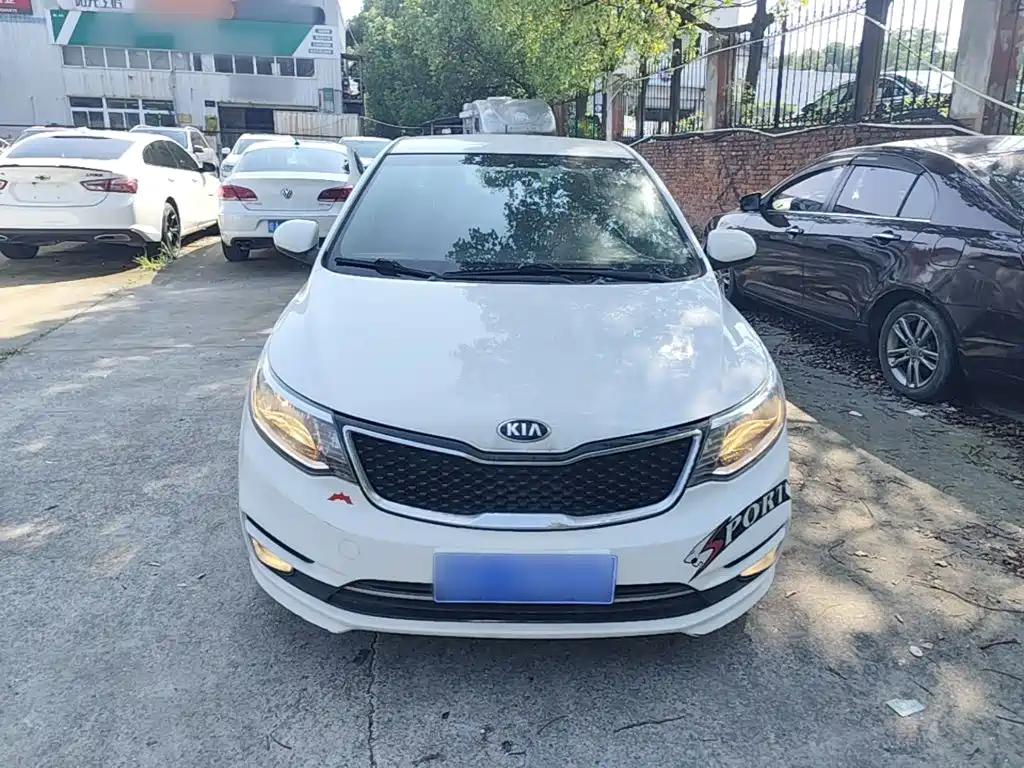 Kia K2 — миниатюра 3