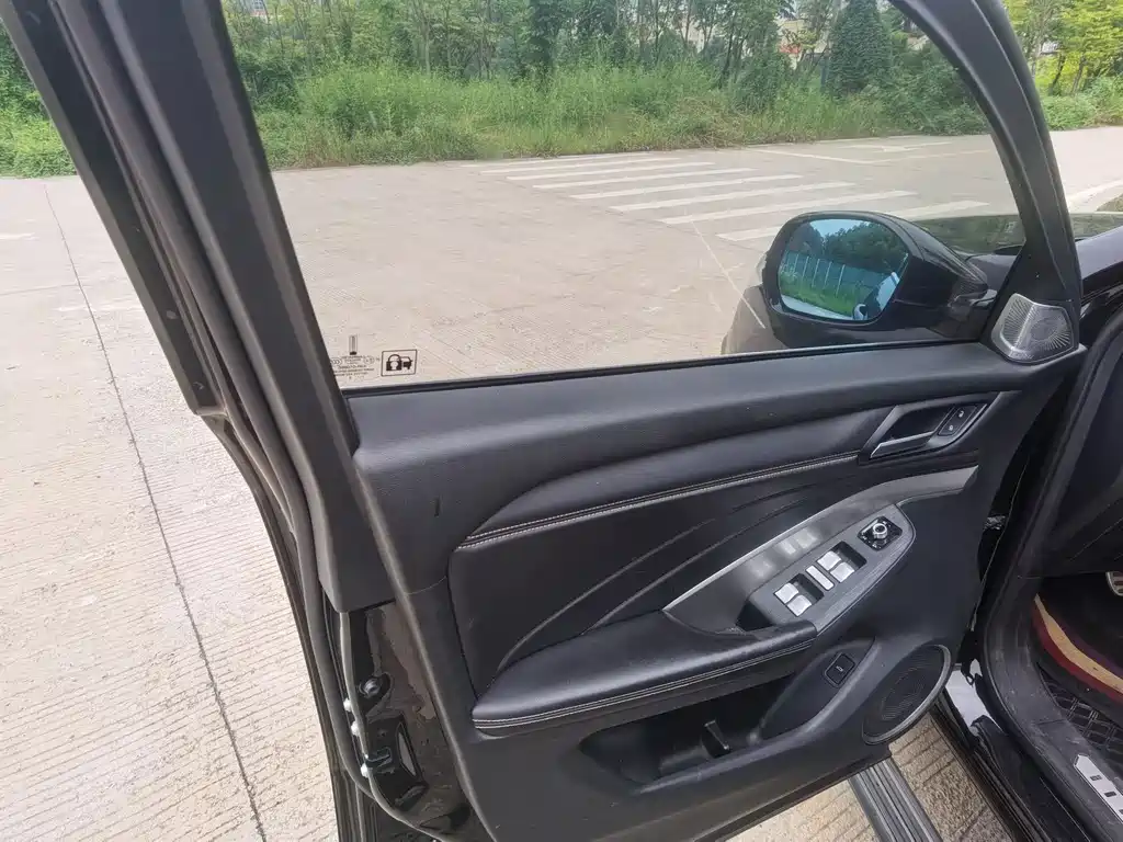 Wey Wey VV6 — миниатюра 14