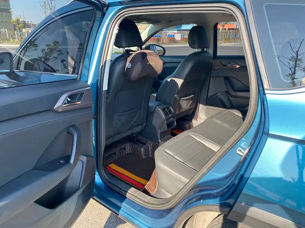 Volkswagen Tharu — миниатюра 8
