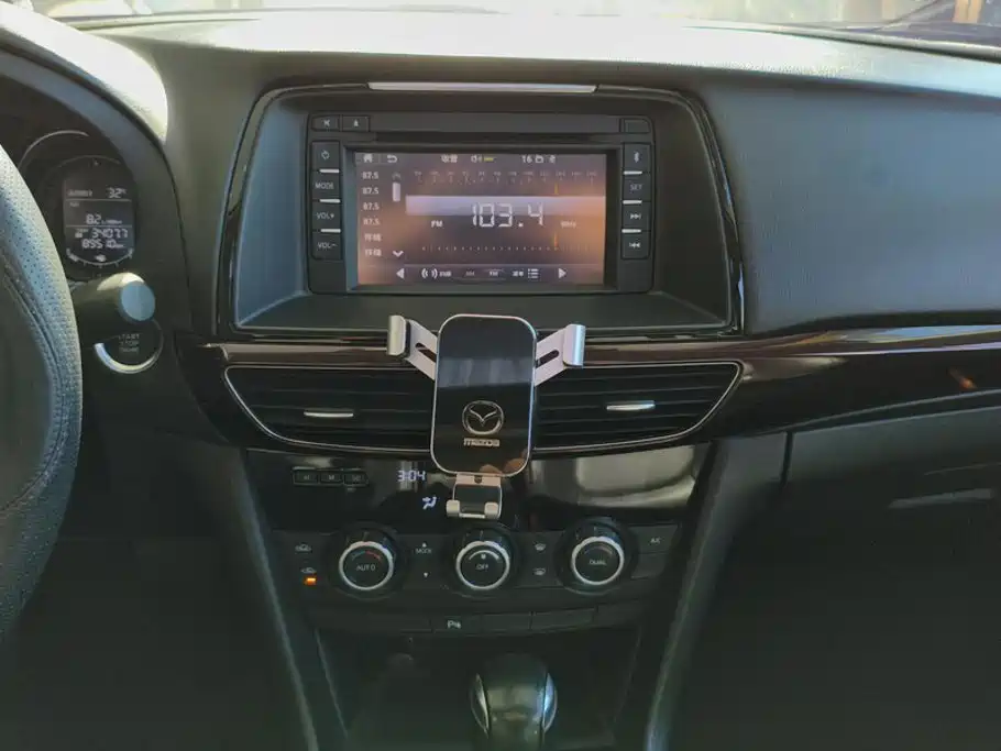 Mazda Atenza — миниатюра 13