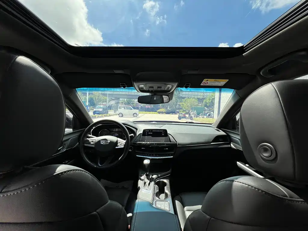 Cadillac CT4 — миниатюра 18