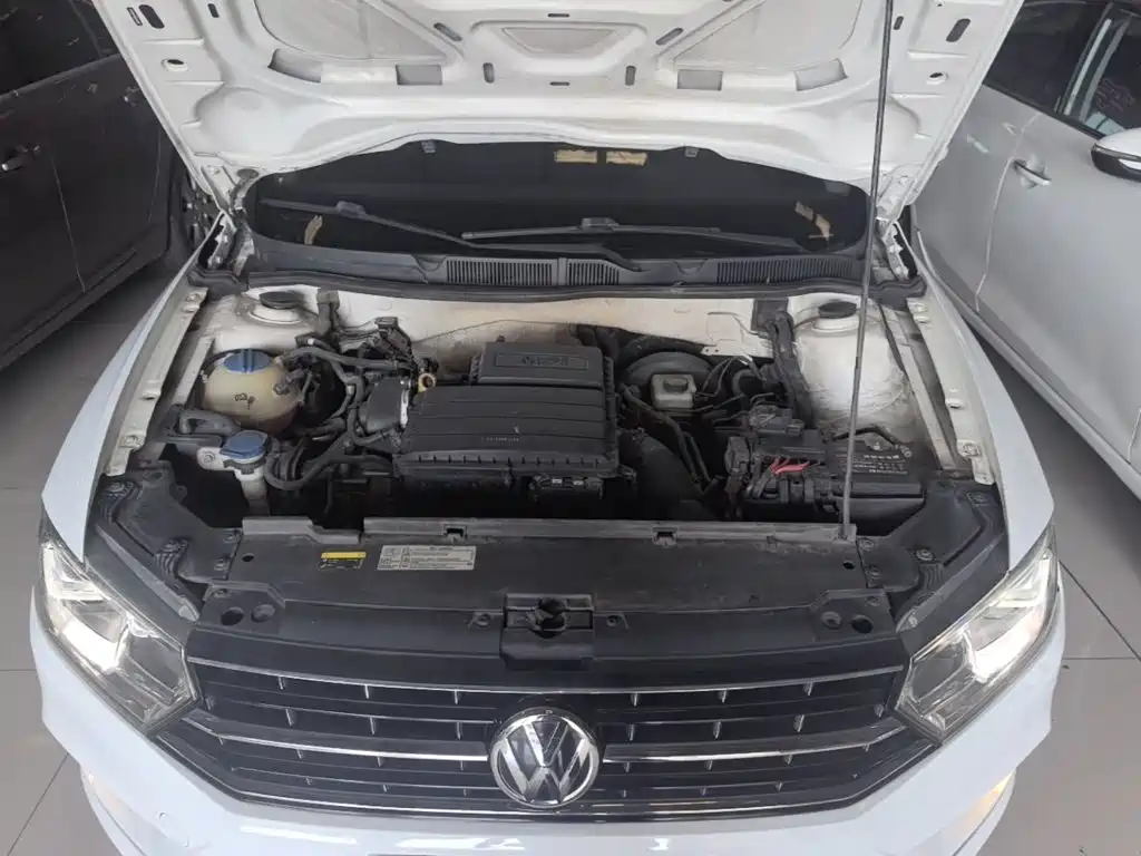 Volkswagen Bora — миниатюра 20