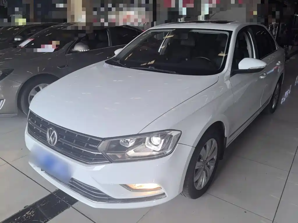Volkswagen Bora — миниатюра 2