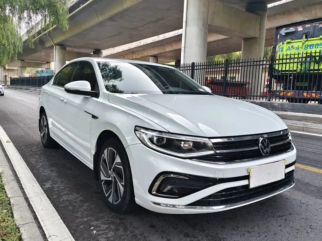 Volkswagen Bora — миниатюра 3