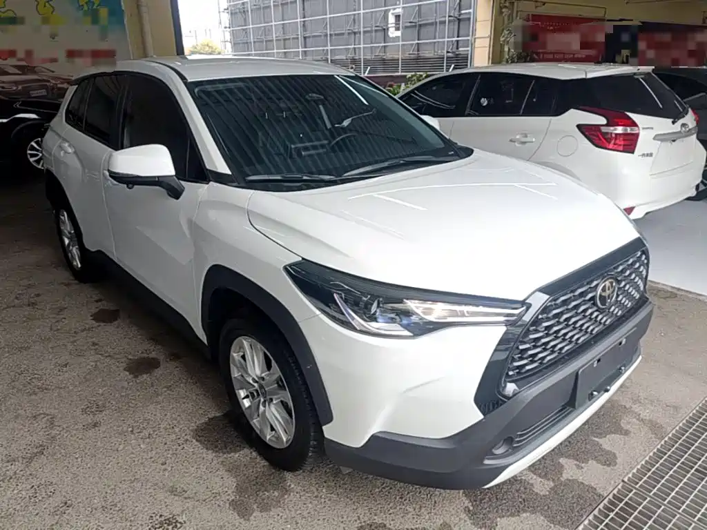 Toyota Corolla Cross — миниатюра 4